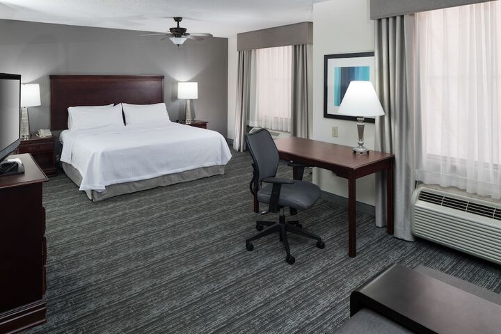 Room 22 of 39