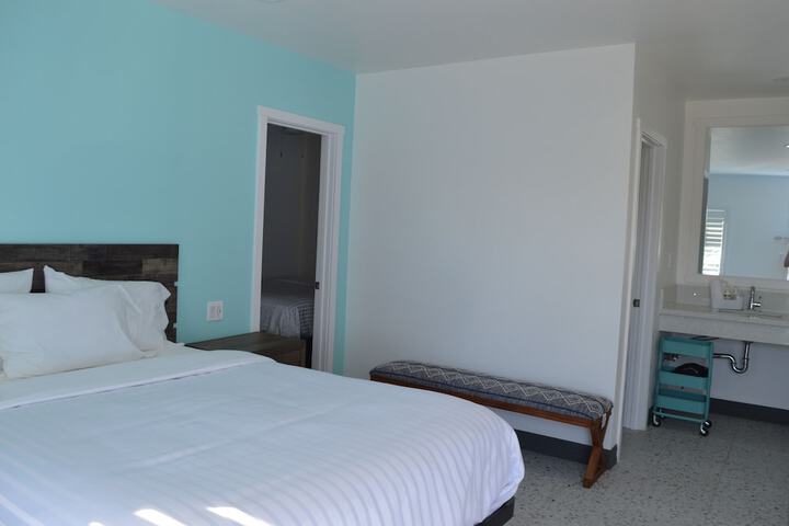 Room 19 of 42