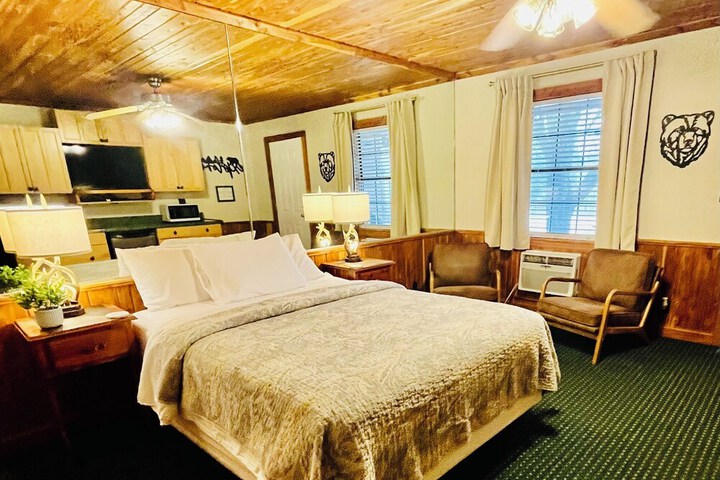 Bear Inn Retreat