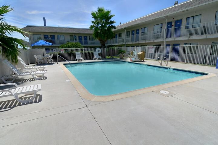 Pool 5 of 31