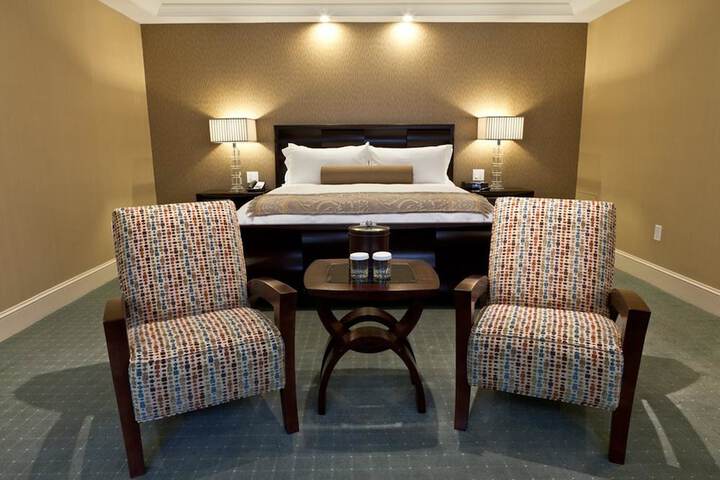 Room 25 of 44
