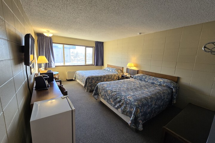 Room 33 of 54