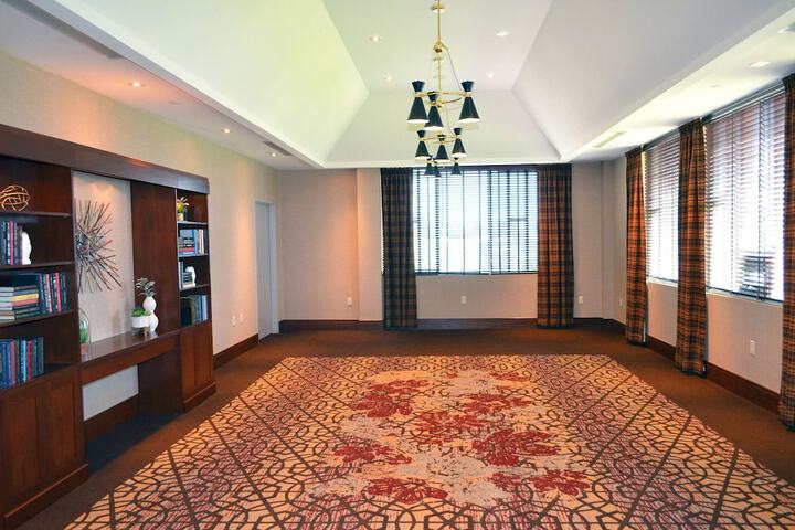 DoubleTree Fallsview Resort & Spa by Hilton Niagara Falls