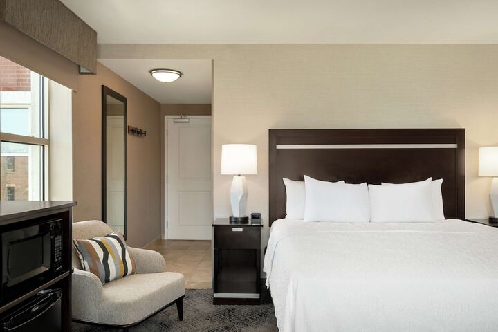 Room 18 of 47
