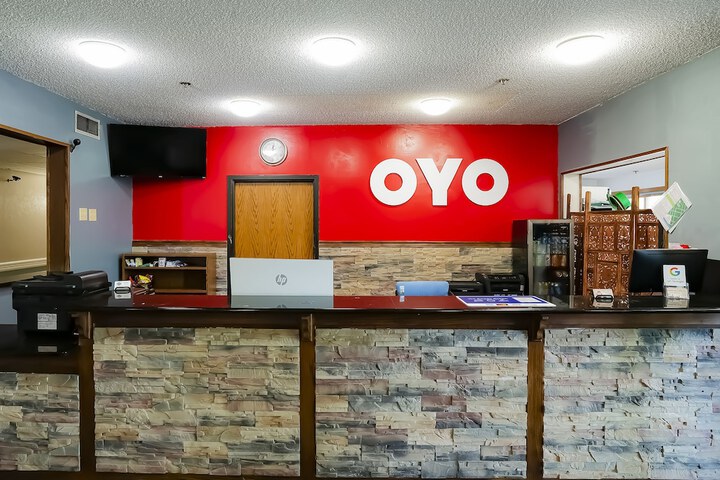 OYO Hotel Redwood Falls near Jackpot Casino