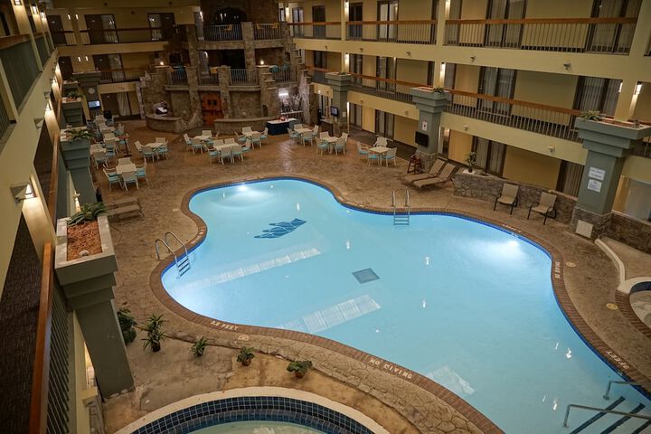 Pool 4 of 66