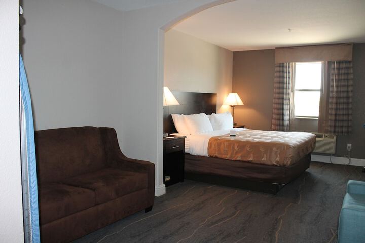 Room 76 of 120