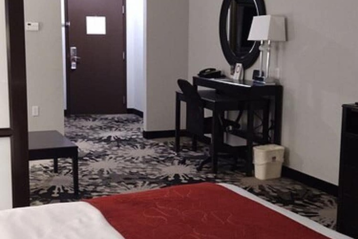 Comfort Suites Greenville