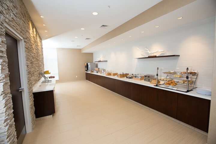 Breakfast/Coffee Service 39 of 44
