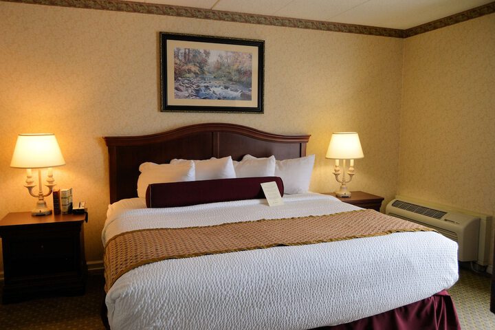 Room 18 of 23