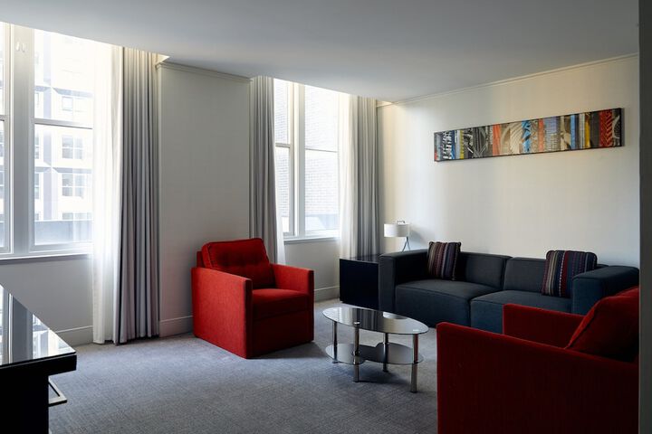 Loews Philadelphia Hotel