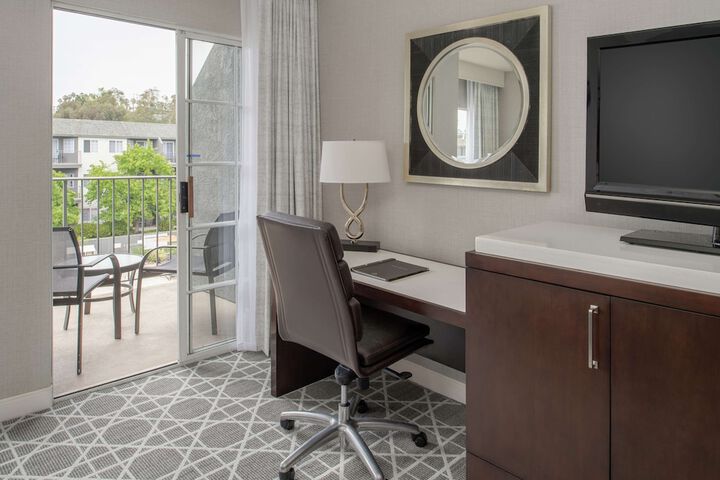 Hilton San Diego / Del Mar