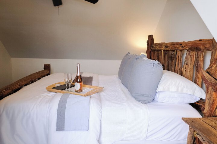 The Winchester Lodge