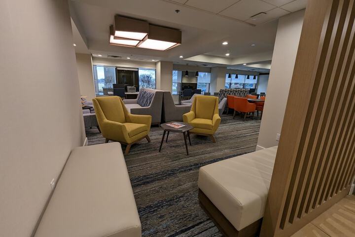 Holiday Inn Express Indianapolis Airport by IHG