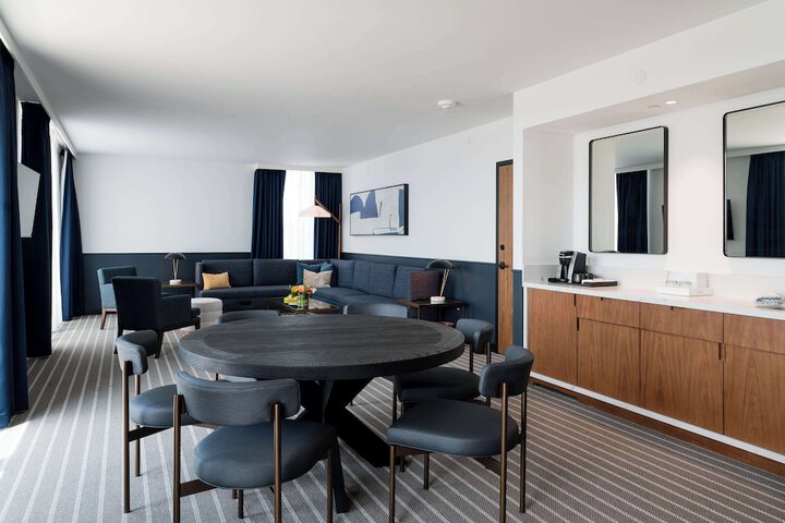 Cambria Hotel Boston Somerville