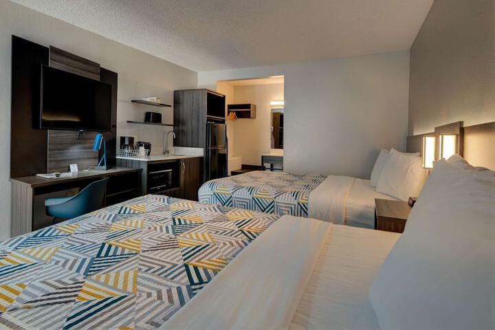 Room 21 of 26