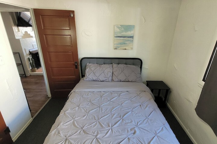 Room 63 of 66