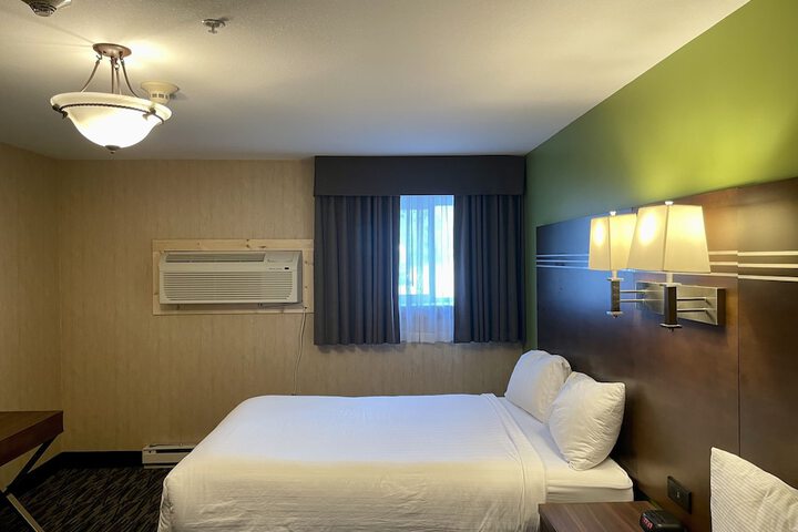 Room 54 of 112