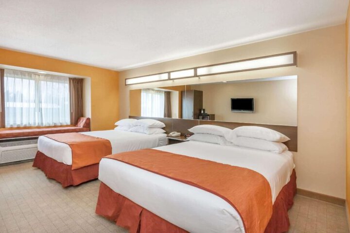 MICROTEL INN & SUITES BY WYNDHAM VERONA