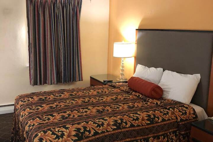 Room 10 of 49
