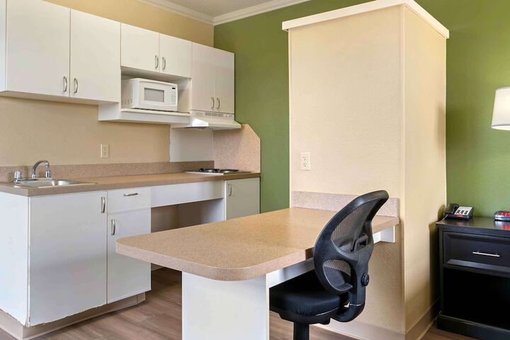 Extended Stay America Suites Detroit Madison Heights
