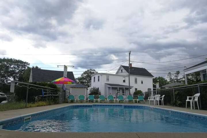 Marvin Gardens Motel