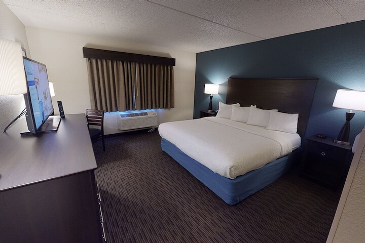 Room 51 of 67