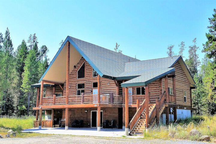 The Hideaway Lodge
