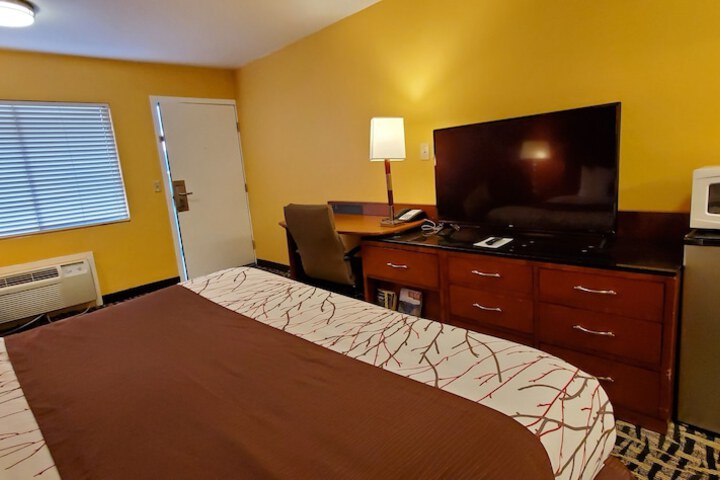 Room 60 of 72
