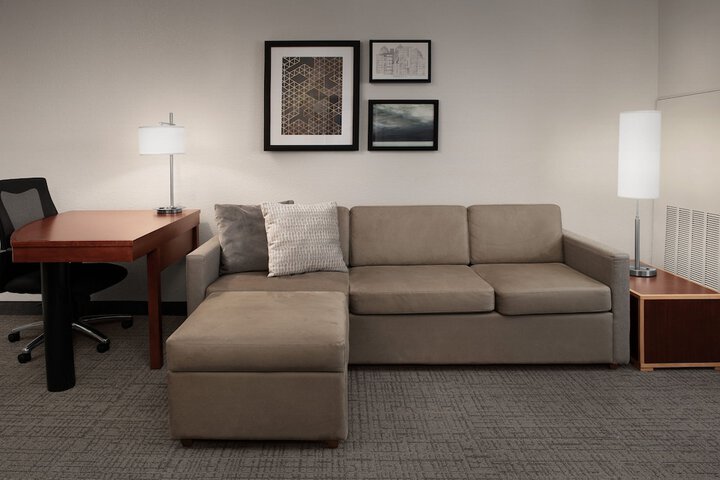 Room 18 of 38