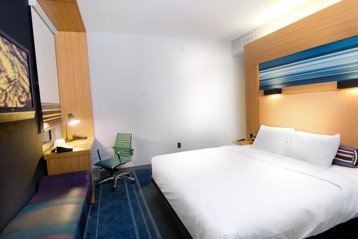 Aloft by Marriott Chesapeake