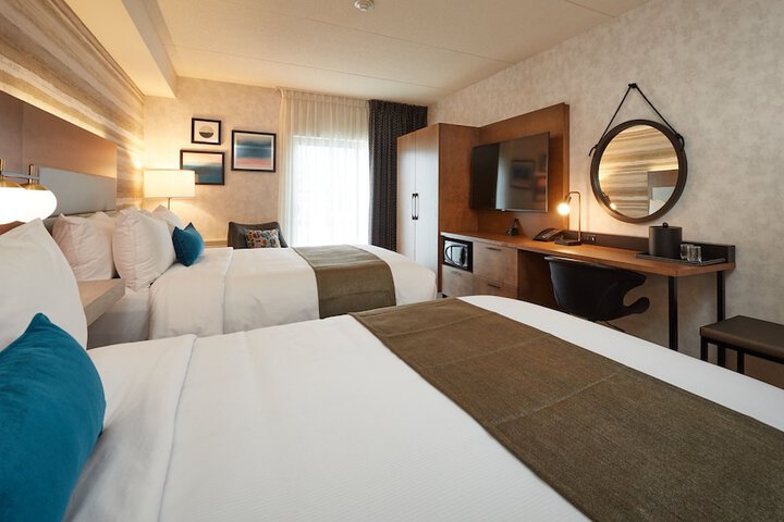 Room 54 of 72