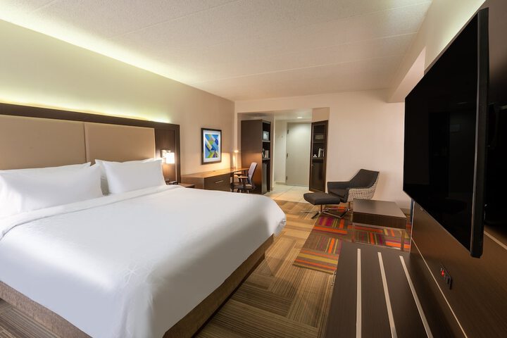 Room 34 of 57