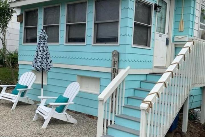 Beachy Bay Breeze Bungalow 2BR with parking and close to many amenities.