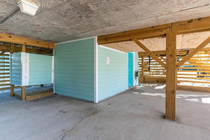 Duck R Way - Poteskeet Ocean View, 260 Yds to Beach, Pool, Hot Tub, Walk to Downtown Duck