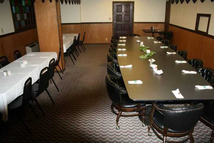 Ballroom/Hall 7 of 8