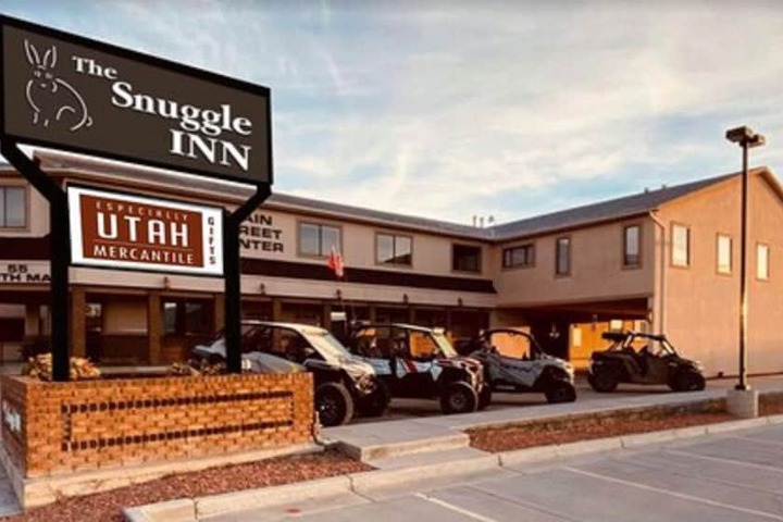 Hotel 2 of 110