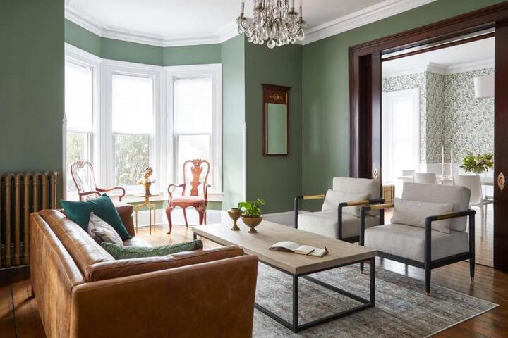 The Kent Collection - The Victorian