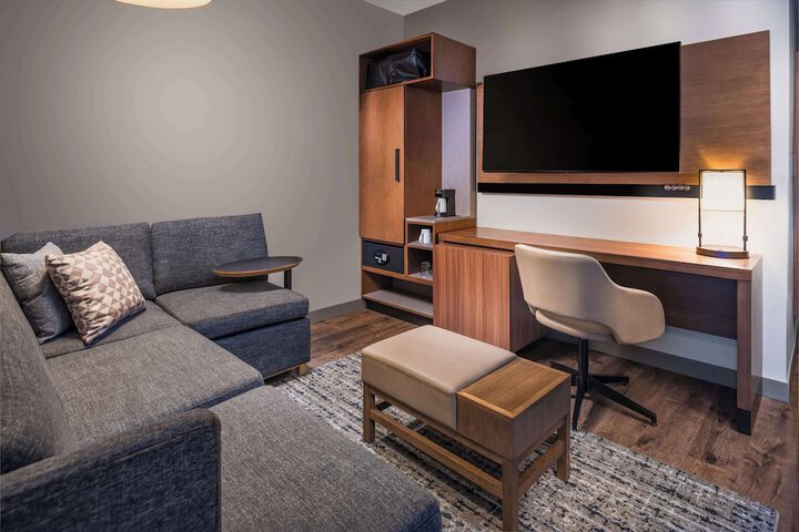 Room 26 of 52