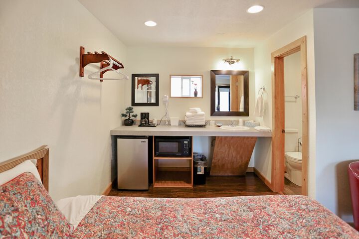 Room 40 of 52
