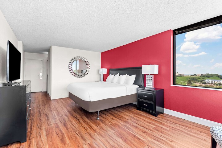 Room 19 of 26