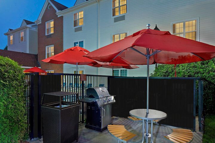Terrace/Patio 15 of 16