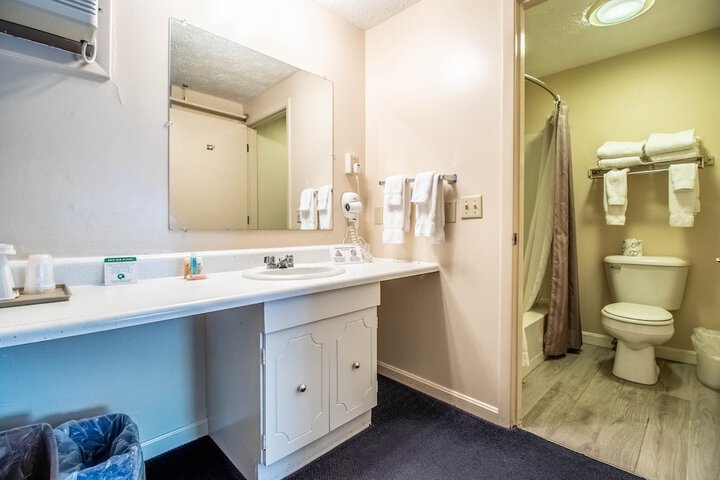 Room 144 of 167