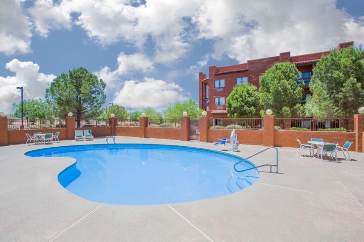 Pool 6 of 31