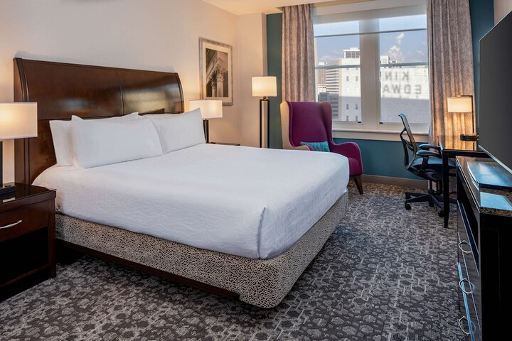 Room 20 of 42