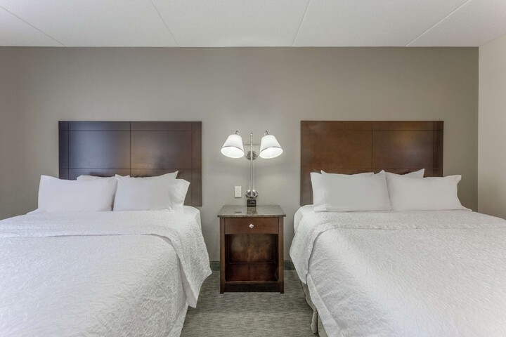 Room 11 of 22