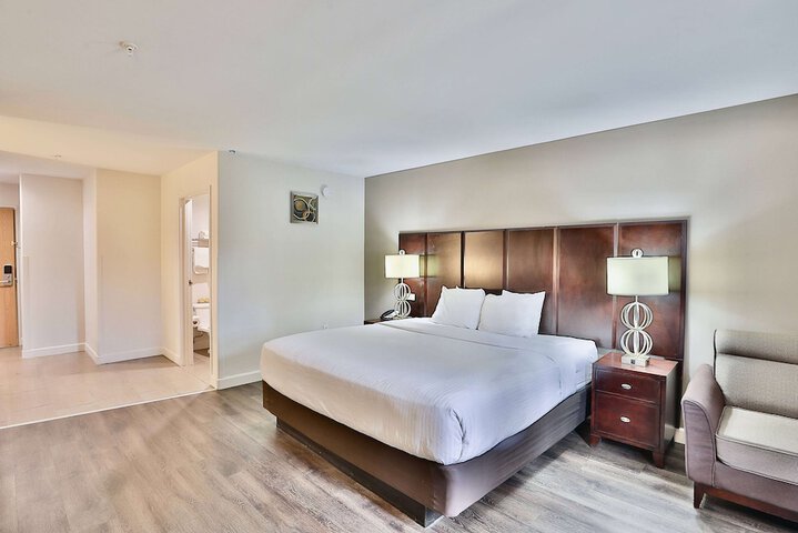 Room 19 of 42