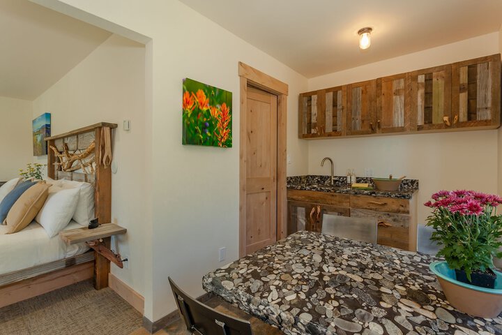 Tahoe Vistana Inn
