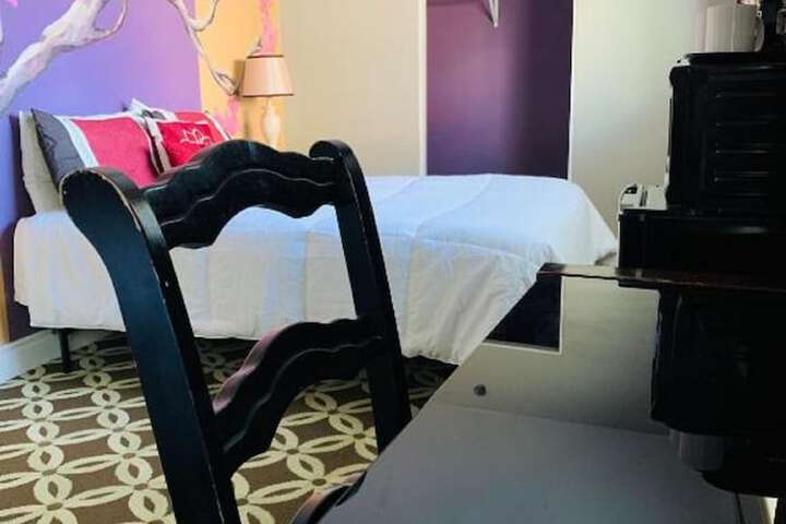Room 18 of 24