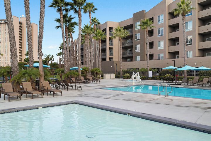Pool 4 of 38